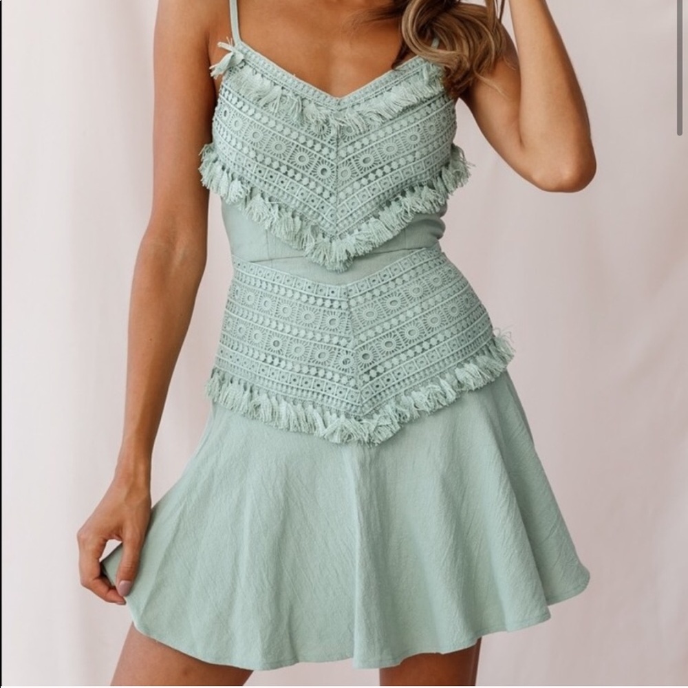 SelfieLeslie Janey Appliqué A-Line Dress Pistachio